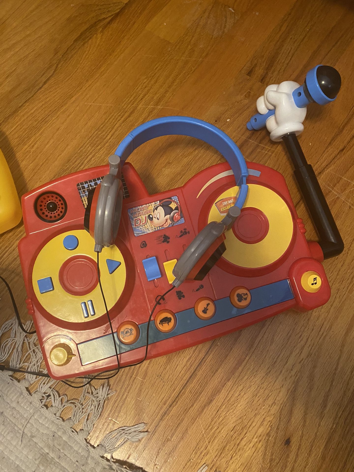 Mickey Mouse DJ Playset