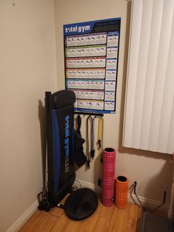 Total Gym XLS Home Gym - Complete set with all Accesories and Manuals