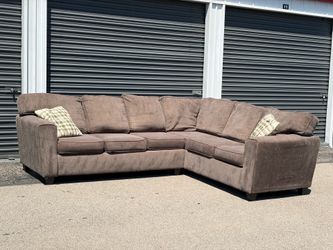 Gray Ashley sectional will deliver