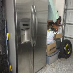 LG Refrigerator 