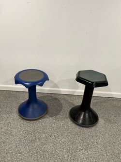2 wobble stools 12w12d20h