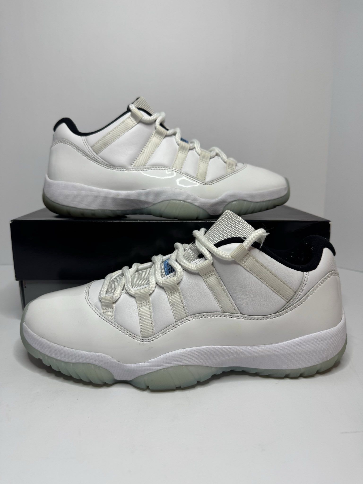 Jordan 11 Retro Low Size 10.5 β $120 OBO Used w/ OG Box π₯