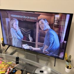 Samsung 4K TV 43 inch