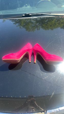 Bella Marie Hot Pink Heels Size 6.5