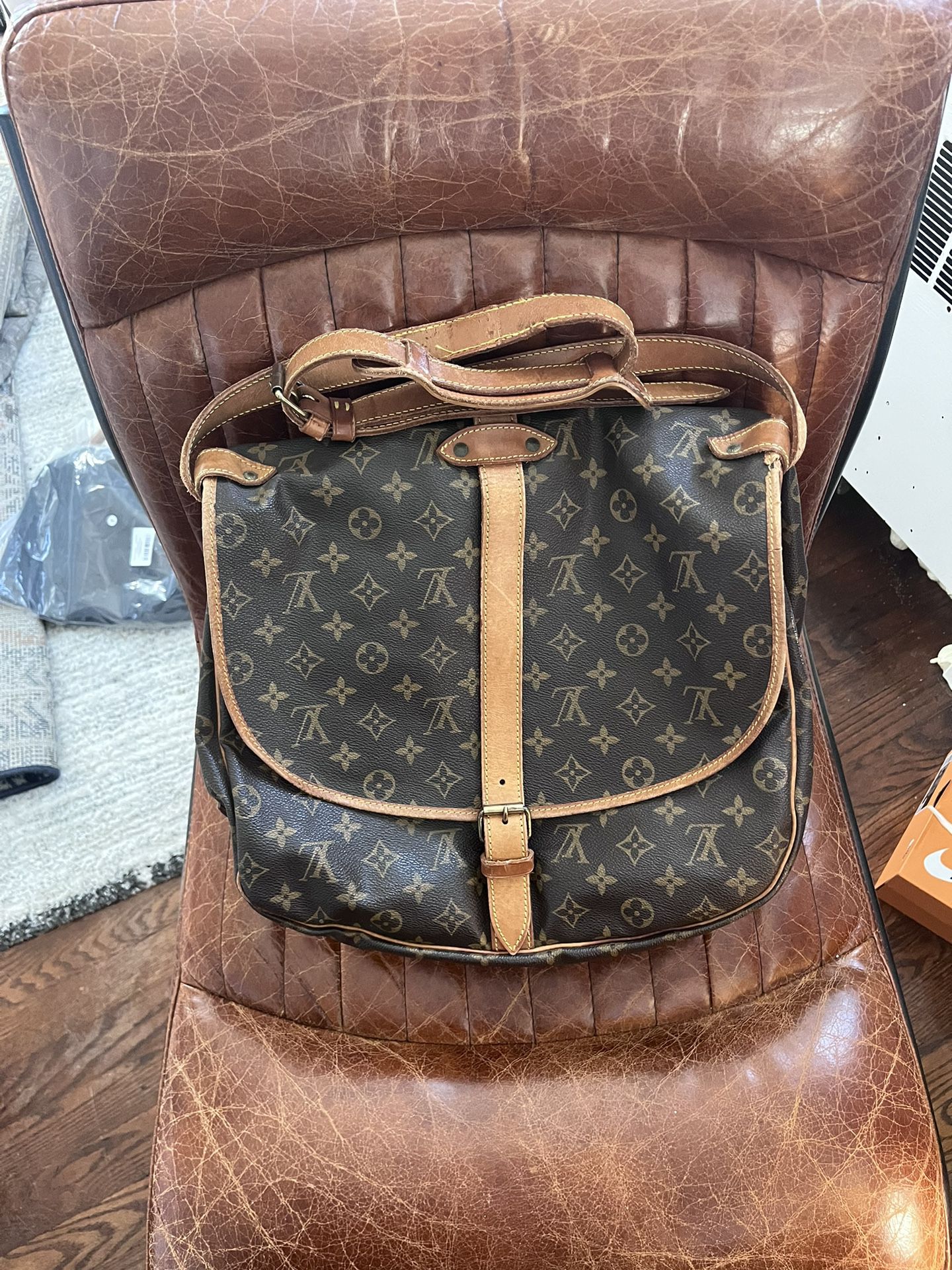 Louis Vuitton Vintage Saddle Bag