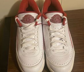 Jordan 2s Cherrywood