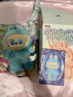 Big Into Energy Labubu, Hope