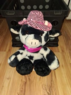 Cow plushie