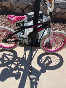 Hello Kitty Bike