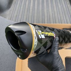 Two Brothers M2 Carbon Fiber Slip on for a 03-09 Suzuki SV650/SV650s! Brand New!! 