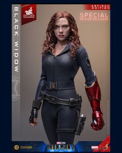1/6 Hot Toys Black Widow Artisan Edition New & Sealed