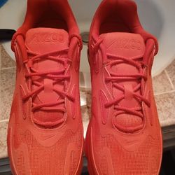 9 NEW PAIRS MEN'S NIKE SHOES 