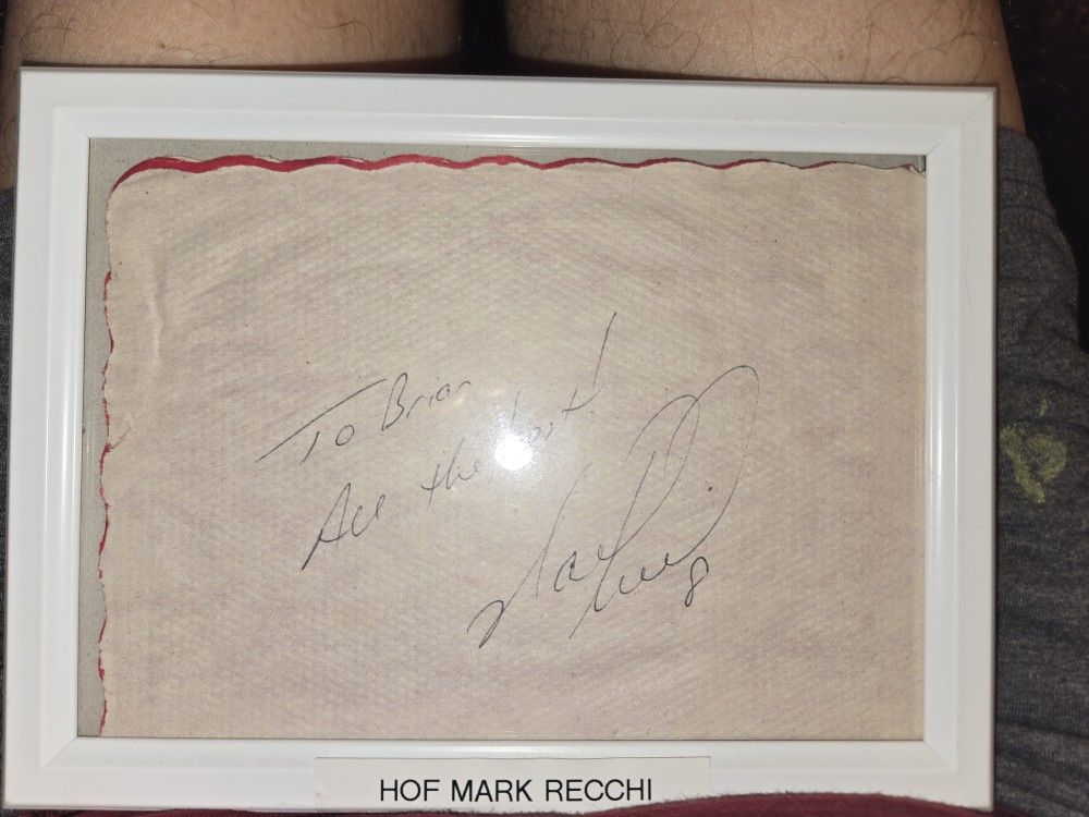 Framed Autographed Photo Of Flyers HOF Mark Recchi