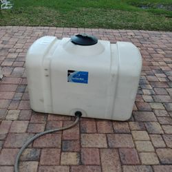 100 Gallon Water Tank  Ace Roto-mold