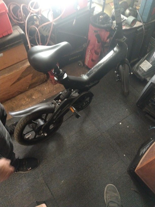 Foldable Jetson Ebike