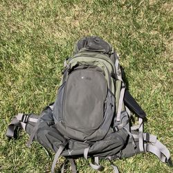 REI Men’s Backpacking Backpack