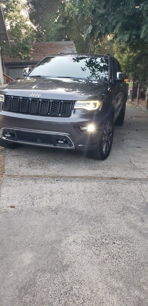 2017 Jeep Grand Cherokee