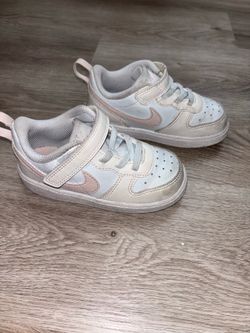 Nike Court Borough Low