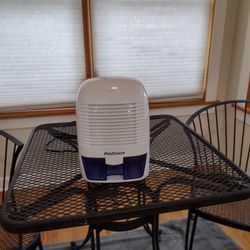 Dehumidifier 