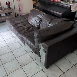 free sofa