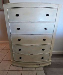 Chest Of Drawers Antique White