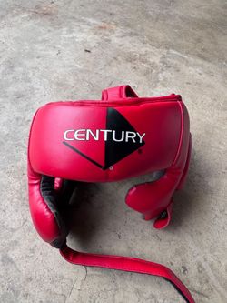 Boxing gloves helmet
