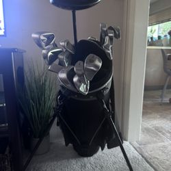 Starter Golf Clubs W/ bag