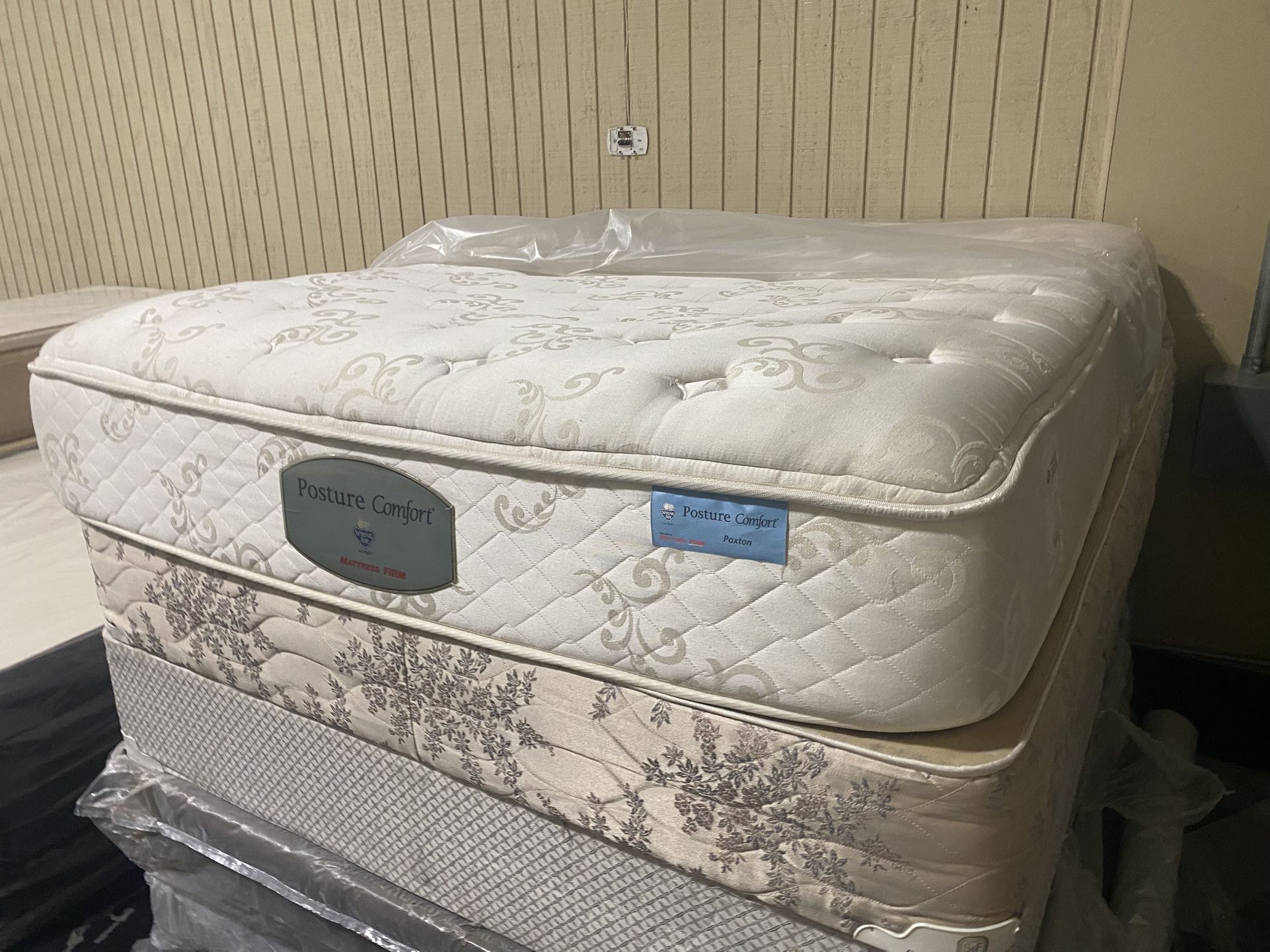 Full Size Mattress With Box Spring