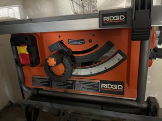 RIDGID 15 Amp 10" Portable Jobsite Table Saw with Stand - Clean