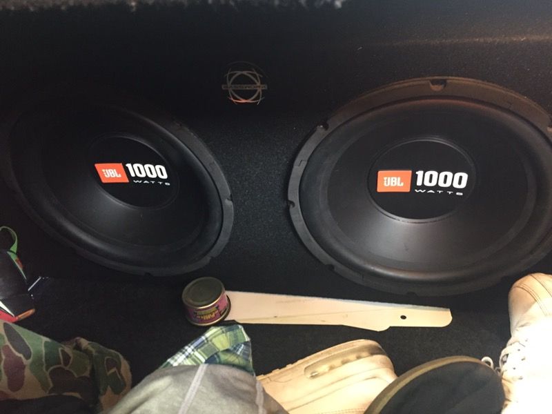 JBL 1000 watts bass booster speaker!!