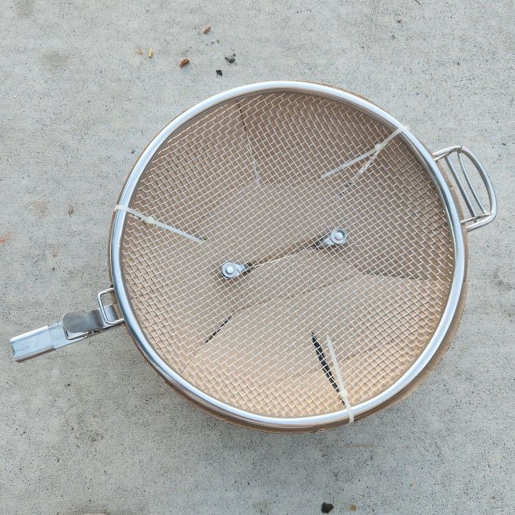 Technique Round Shaker BBQ Grill Fryer Basket Stainless Steel with Removable Lid