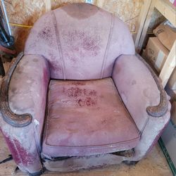 FREE Antique Barrel Chair