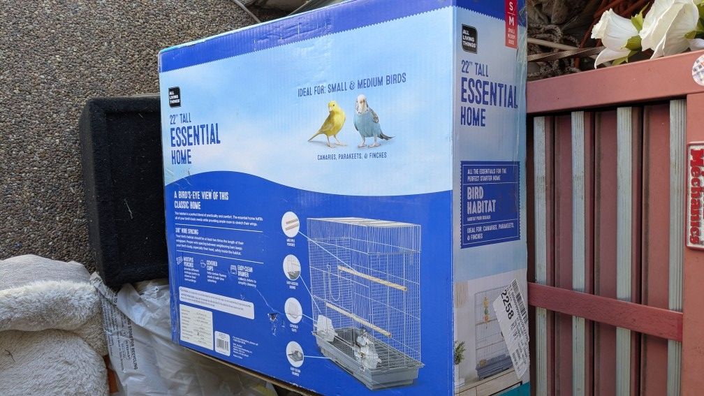 22" Small Bird Cage (New In Box)