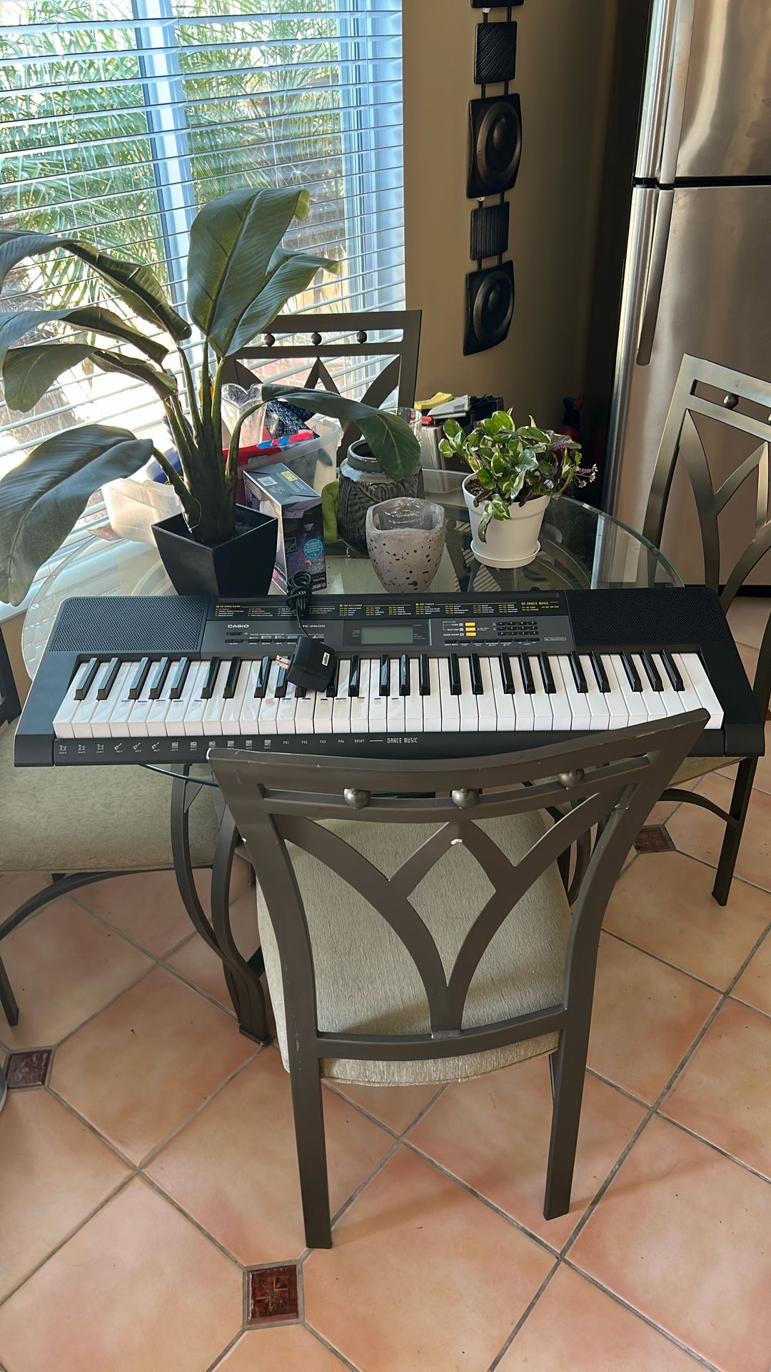 Keyboard Casio 61 Keys