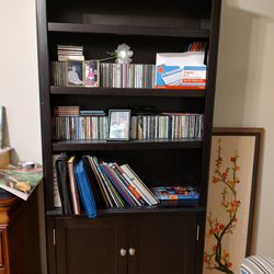 Solid Wood Bookcase, Mint Condition!