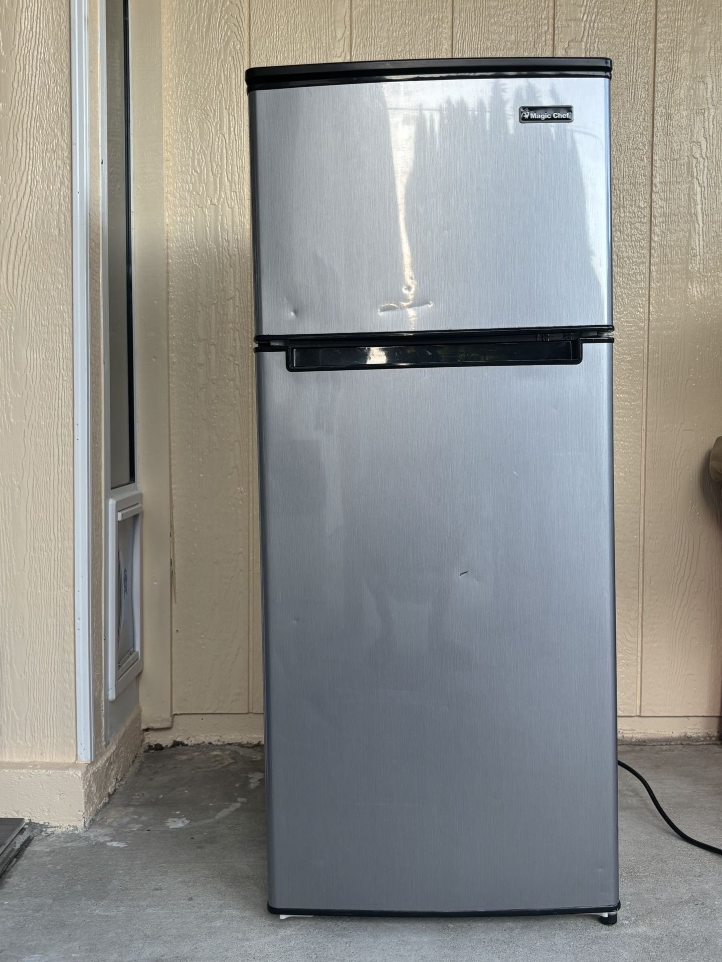 magic chef refrigerator
