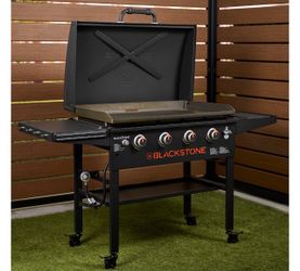 Blackstone 36" Outdoor Griddle - 4-Burner - With Hard Cover - NEW - Model 2151