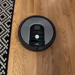 Roomba Robot Vacuum