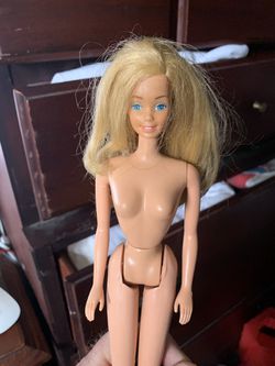 Vintage 1966 twist and turn Barbie Long Blonde