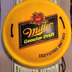 VTG MILLER GENUINE DRAFT BEER BOTTLE CAP TWIST LIGHUP SIGN READ DESCRIPTION NEGOTIABLE 
