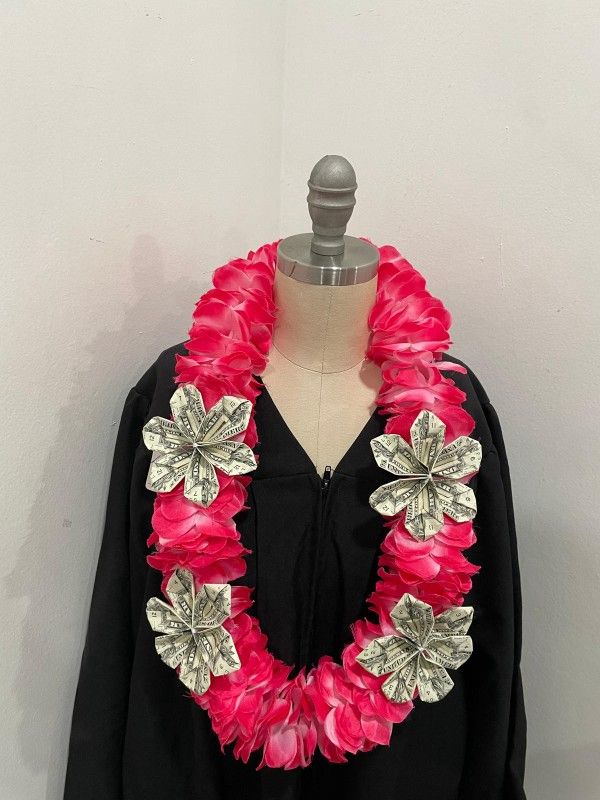 Graduation Lei/Silk Flowers