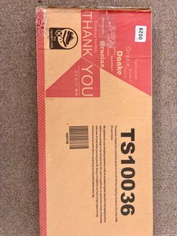Brand New Goplus Cedar Sandbox – TS10036 – Sealed Box