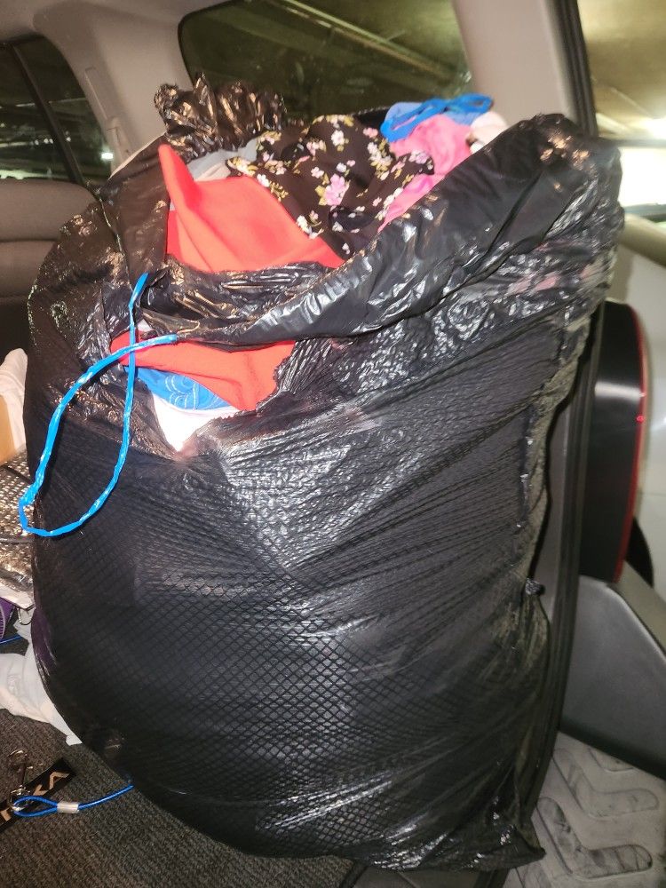 Large Bag Of Womens Clothes