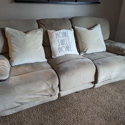 Free 3 Seat Recliner Couch