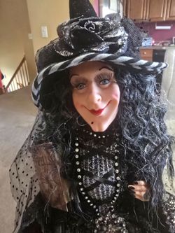Decorative Witch Doll Halloween Figure