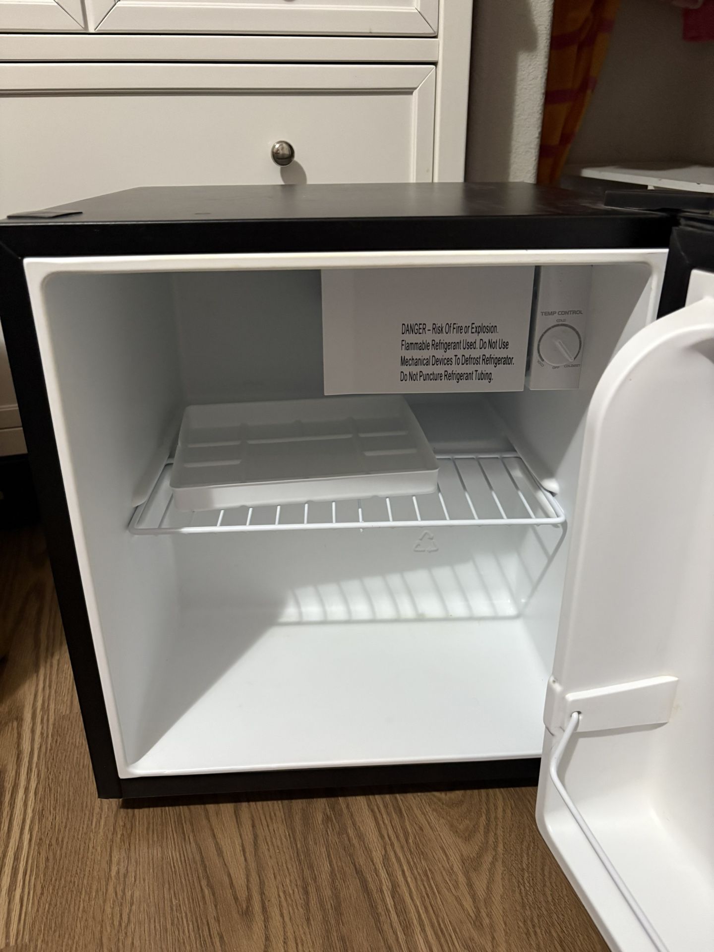 Mini Fridge