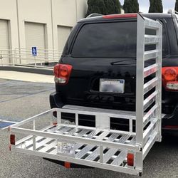 Cargo Carrier, Hitch Mount