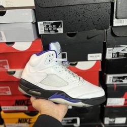 Jordan Concord 5s size 9.5 Close To VNDS