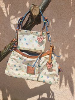 Y2k dooney and bourke purse with wallet set