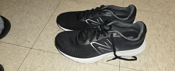 New Balance 520 Size 10